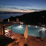 Lovely House With Private Pool 3x2 With Jacuzzi And Breakfast With Garden And Bbq Next Seaside And Train Station * Sarzana