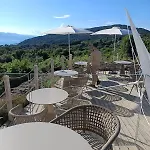 Hébergement de vacances Lovely House With Private Pool 3x2 With Jacuzzi And Breakfast With Garden And Bbq Next Seaside And Train Station