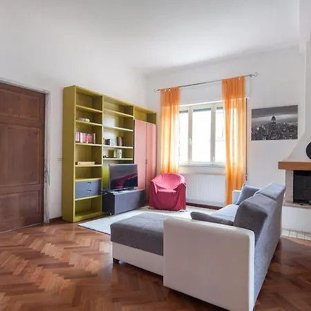 Lovely House With Private Pool 3x2 With Jacuzzi And Breakfast With Garden And Bbq Next Seaside And Train Station