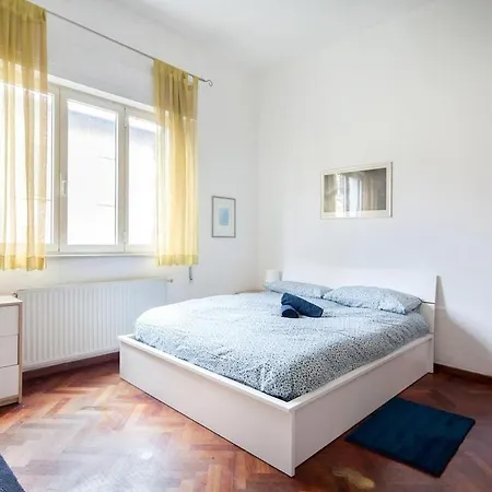 Lovely House With Private Pool 3x2 With Jacuzzi And Breakfast With Garden And Bbq Next Seaside And Train Station