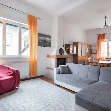 Lovely House With Private Pool 3x2 With Jacuzzi And Breakfast With Garden And Bbq Next Seaside And Train Station 度假居 萨尔扎纳