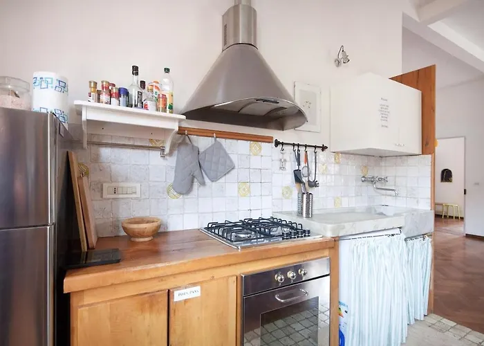 Lovely House With Private Pool 3x2 With Jacuzzi And Breakfast With Garden And Bbq Next Seaside And Train Station Sarzana