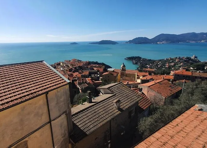 Lovely House With Private Pool 3x2 With Jacuzzi And Breakfast With Garden And Bbq Next Seaside And Train Station * Sarzana